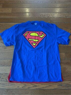 NEW Superman Logo Costume Tee Shirt with Cape Superhero Halloween Party Blue XXL